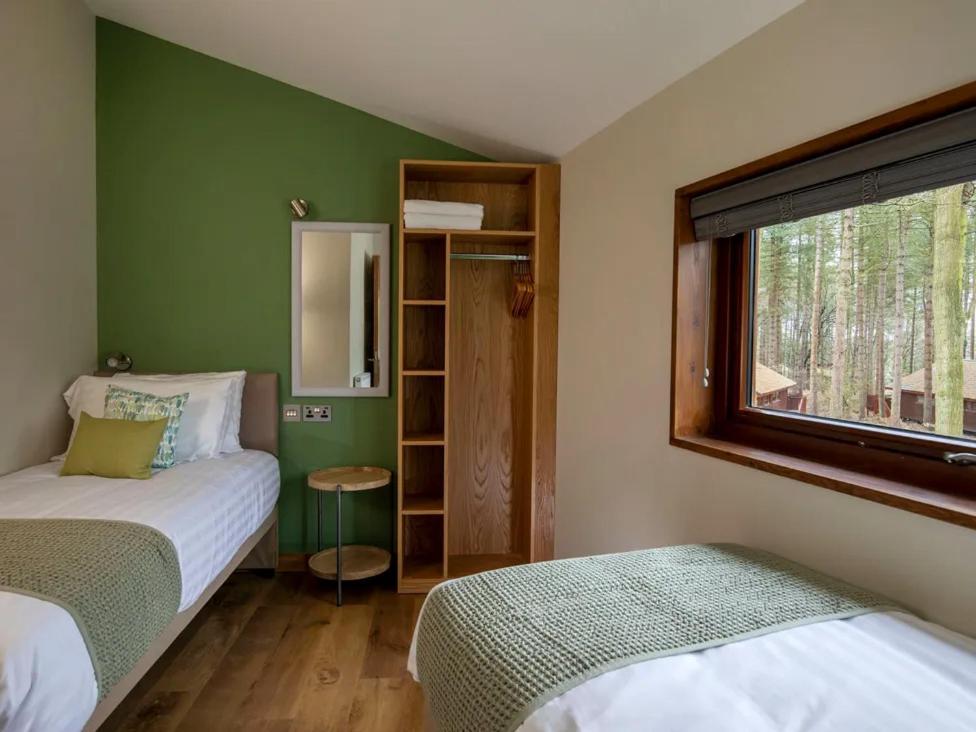 Popham Blackwood Forest Cabins - Forest Holidays מראה חיצוני תמונה