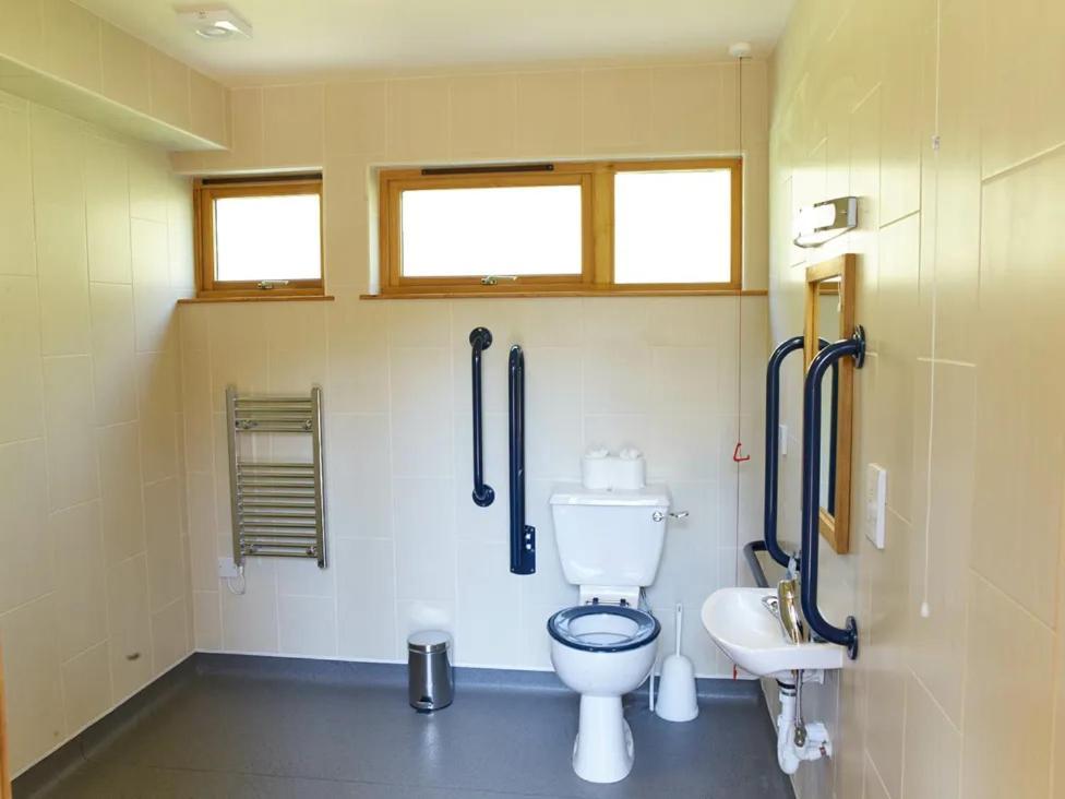 Popham Blackwood Forest Cabins - Forest Holidays מראה חיצוני תמונה